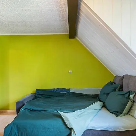 Olivias Apartment
